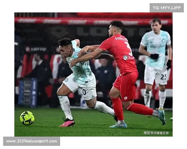 佛罗伦萨1-1拉齐奥,射门数18-12难分 佛罗伦萨1-1拉齐奥,射门数18-12难分